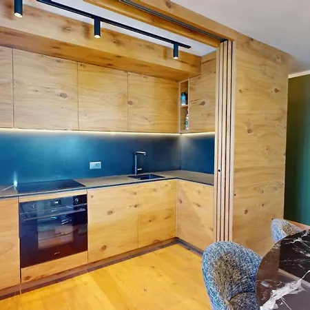 Chesa Brattas 8 サンモリッツ